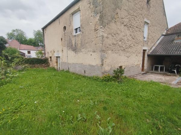 Maison de 120m² située à BUSSIERES LES BELMONT