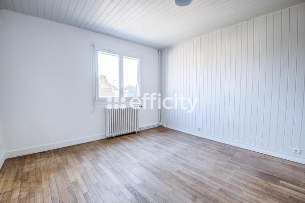 Immeuble 11 pièces - 230 m²