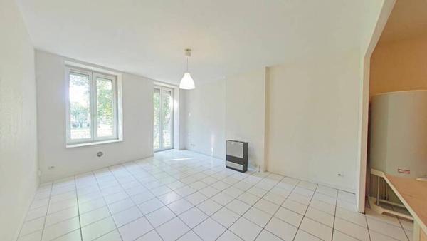 Appartement 1 pièce                                        - 42100 Saint-Étienne Réf : 12645