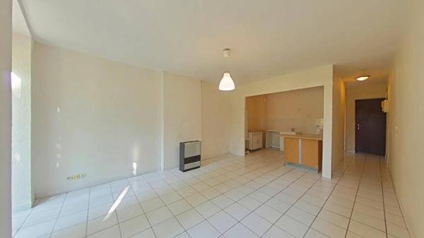 Appartement 1 pièce                                        - 42100 Saint-Étienne Réf : 12645