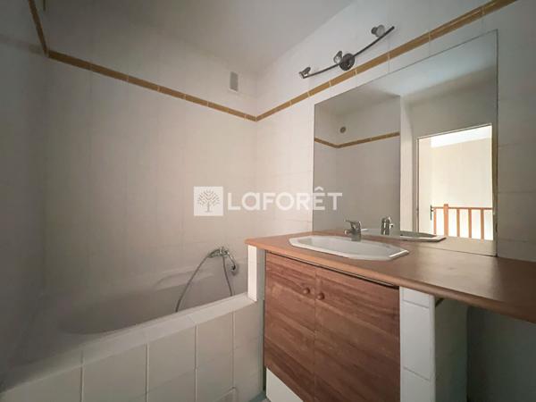 Location appartement près de SAINT CYR L ECOLE - 4 pièce(s) - 89 m² - 1 500 €/mois