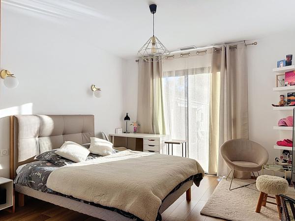 Vente Maison de luxe Uzès 5 Pièces 222 m²