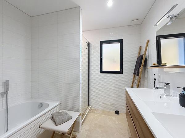 Vente Maison de luxe Uzès 5 Pièces 222 m²