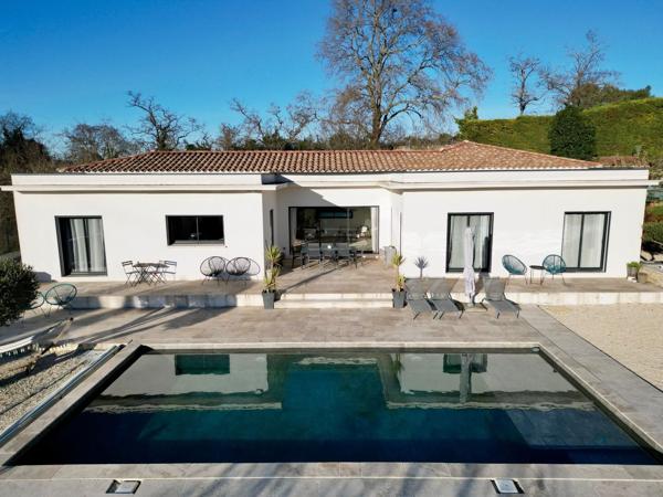 Vente Maison de luxe Uzès 5 Pièces 222 m²