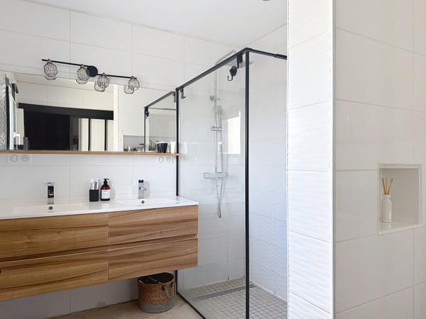 Vente Maison de luxe Uzès 5 Pièces 222 m²