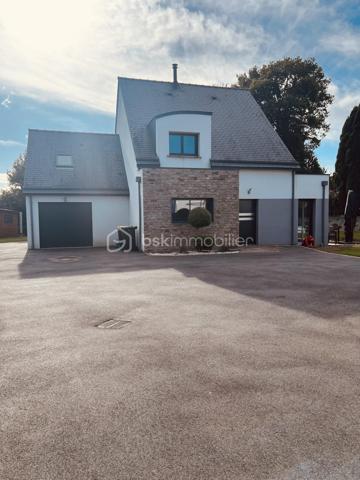 Maison contemporaine de 121,98 m²