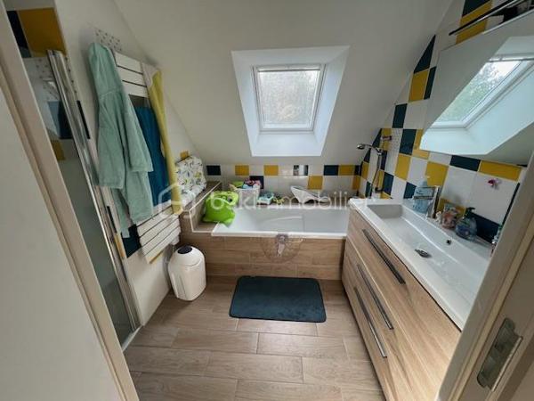 Maison contemporaine de 121,98 m²