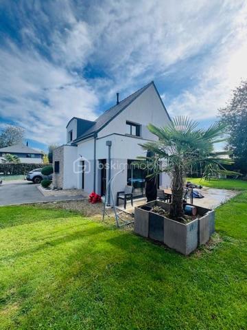 Maison contemporaine de 121,98 m²