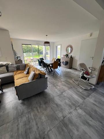 Maison contemporaine de 121,98 m²