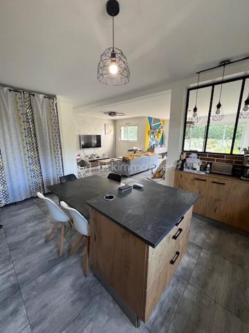 Maison contemporaine de 121,98 m²