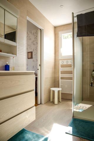 Maison individuelle familiale avec sous-sol et jardin sans vis-à-vis