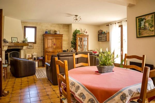 Maison individuelle familiale avec sous-sol et jardin sans vis-à-vis