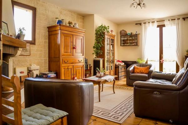 Maison individuelle familiale avec sous-sol et jardin sans vis-à-vis