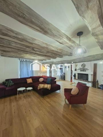 Maison de caractère proche de toutes commodités