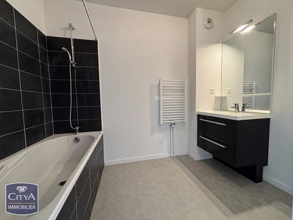 Appartement à vendre 3 pièces 65.3m² Joué-lès-Tours (37300)