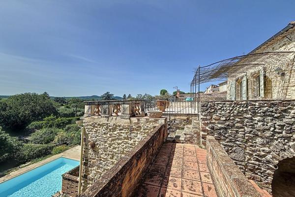 Vente Maison de luxe Uzès 8 Pièces 600 m²