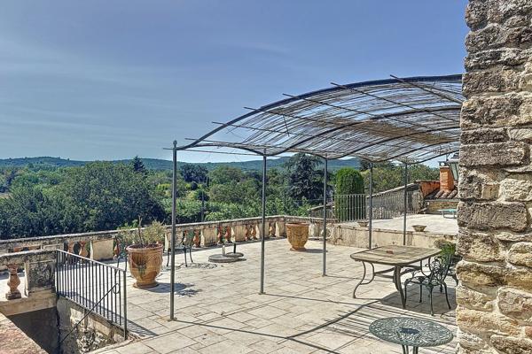 Vente Maison de luxe Uzès 8 Pièces 600 m²