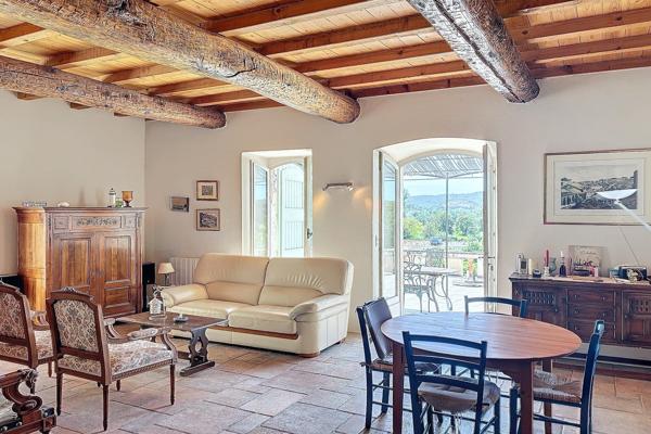 Vente Maison de luxe Uzès 8 Pièces 600 m²