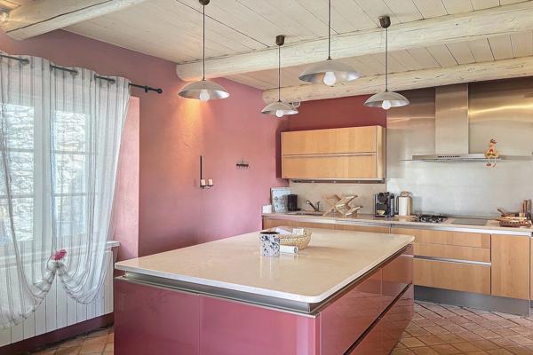 Vente Maison de luxe Uzès 8 Pièces 600 m²