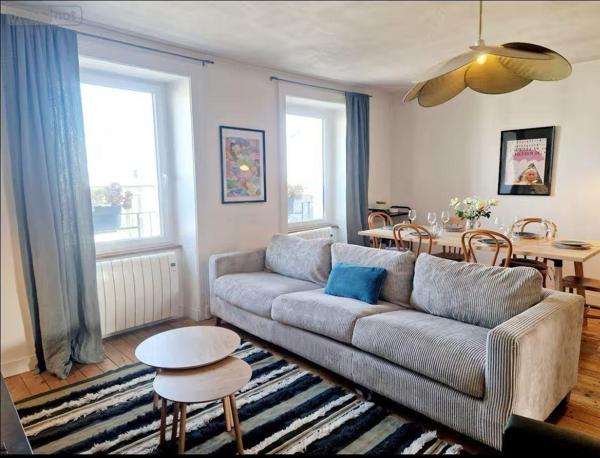 Immeuble de rapport à vendre à Cherbourg-en-Cotentin dans la Manche (50100), ref : 50126/100   
mairie-chantereyne