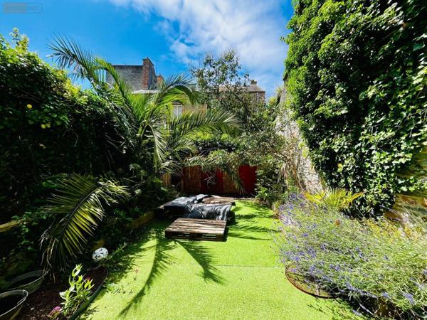 Immeuble de rapport à vendre à Cherbourg-en-Cotentin dans la Manche (50100), ref : 50126/100   
mairie-chantereyne