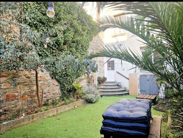 Immeuble de rapport à vendre à Cherbourg-en-Cotentin dans la Manche (50100), ref : 50126/100   
mairie-chantereyne