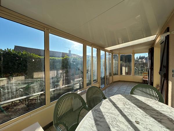 Maison à Carcassonne avec garage et jardin