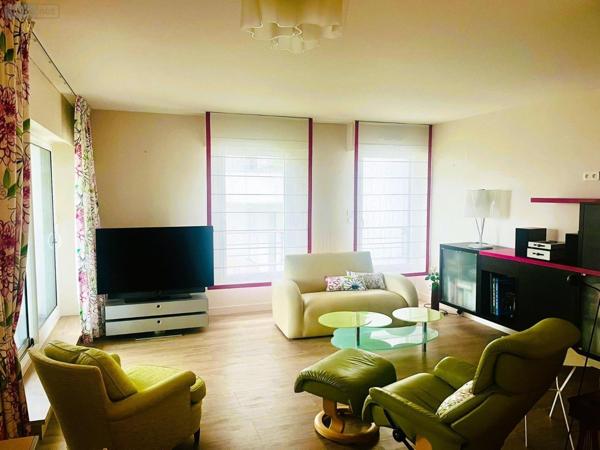 Appartement à vendre à Vannes dans le Morbihan (56000), ref : CHEUVREUX V5-VI