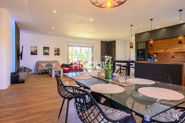 Charmante maison neuve, 3 chambres, un double garage