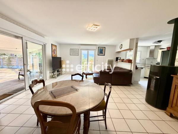 Maison 4 pièces - 82 m² Exclusivité efficity