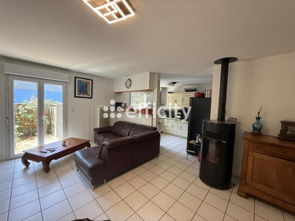 Maison 4 pièces - 82 m² Exclusivité efficity