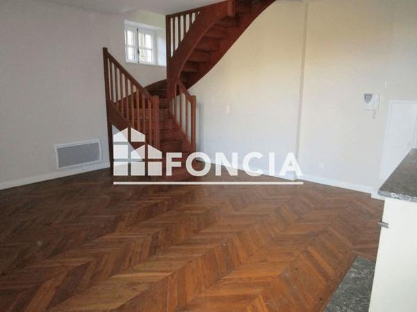 Location Appartement 3 pièces 60.5 m² - 14 QUAI DE LA REPUBLIQUE Auxerre 89000