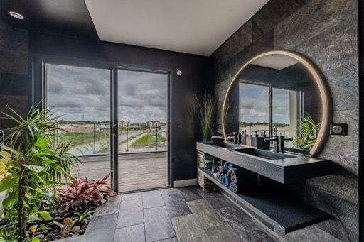 MIOS VILLA 170M² T5 PISCINE GARAGE