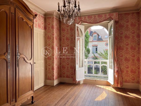 Villa de style Art Nouveau avec jardin à Fontainebleau