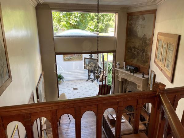 Villa de style Art Nouveau avec jardin à Fontainebleau