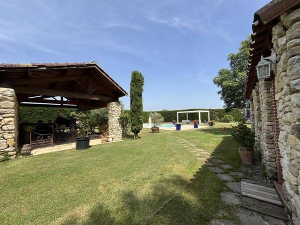 Maison à vendre |  Vielmur-sur-Agout |  10 pièces | 431 m²