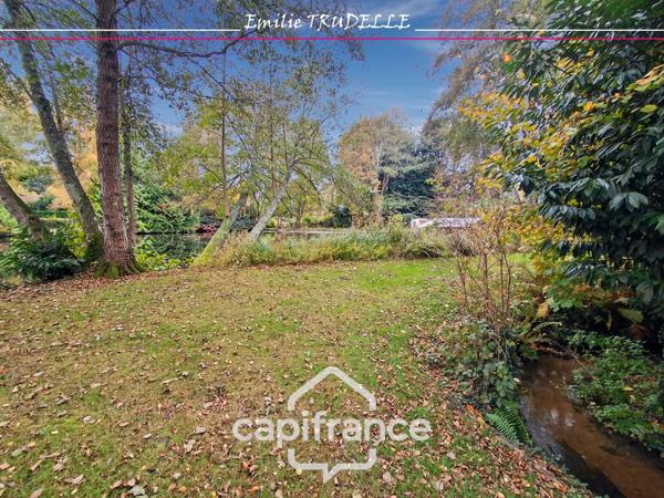 Maison à vendre 6 pièces 138m² TORCE EN VALLEE (72) - 3/4 chambres + appartement, Etang, bassin sur parc paysagé de 8500m²