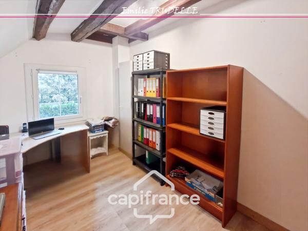 Maison à vendre 6 pièces 138m² TORCE EN VALLEE (72) - 3/4 chambres + appartement, Etang, bassin sur parc paysagé de 8500m²