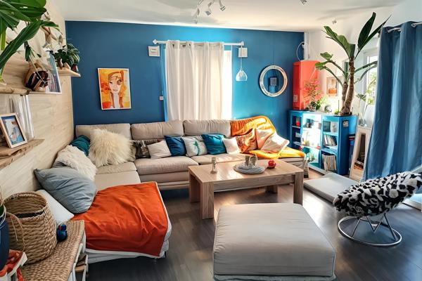 Maison à vendre à quelques minutes de Saint Cyr sur mer