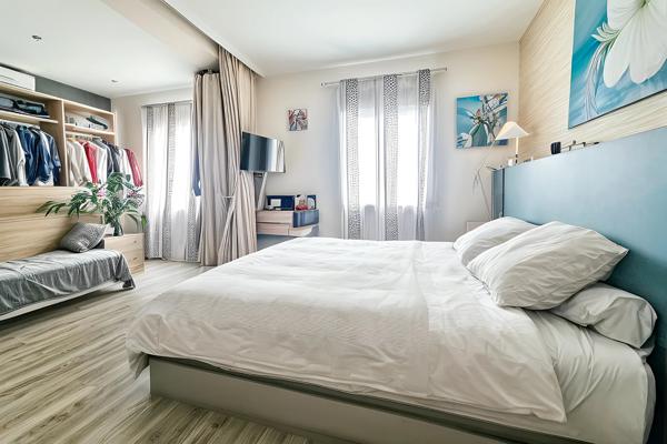 Maison à vendre à quelques minutes de Saint Cyr sur mer