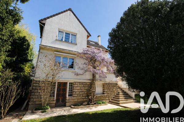 Maison à vendre 8 pièces 218 m² Bourg-la-Reine