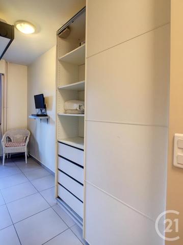 Appartement Chambre à vendre  1 pièce - 12,14 m2 VILLE D AVRAY - 92