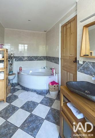 Maison à vendre 5 pièces 119 m² Saintes