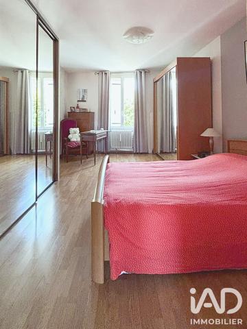 Maison à vendre 5 pièces 119 m² Saintes