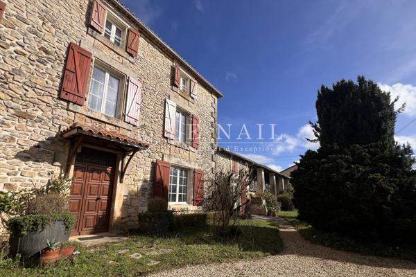 Maison charentaise du XIXe siècle proche d'Angoulême