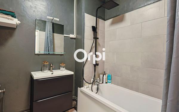 Appartement à vendre    2 pièces • 57 m2 Tourcoing