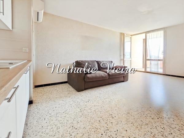 Palavas-les-Flots (34250) STUDIO AVEC LOGGIA A DEUX PAS DE LA PLAGE