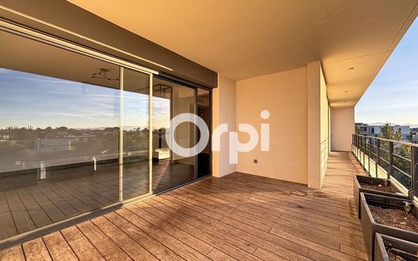 Appartement à louer    3 pièces • 65,86 m2 Perpignan
