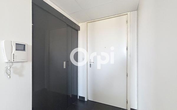 Appartement à louer    3 pièces • 65,86 m2 Perpignan