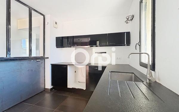 Appartement à louer    3 pièces • 65,86 m2 Perpignan